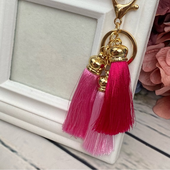 Multi Shade Pink Tassel Keychain Purse Charm - Picture 2 of 12